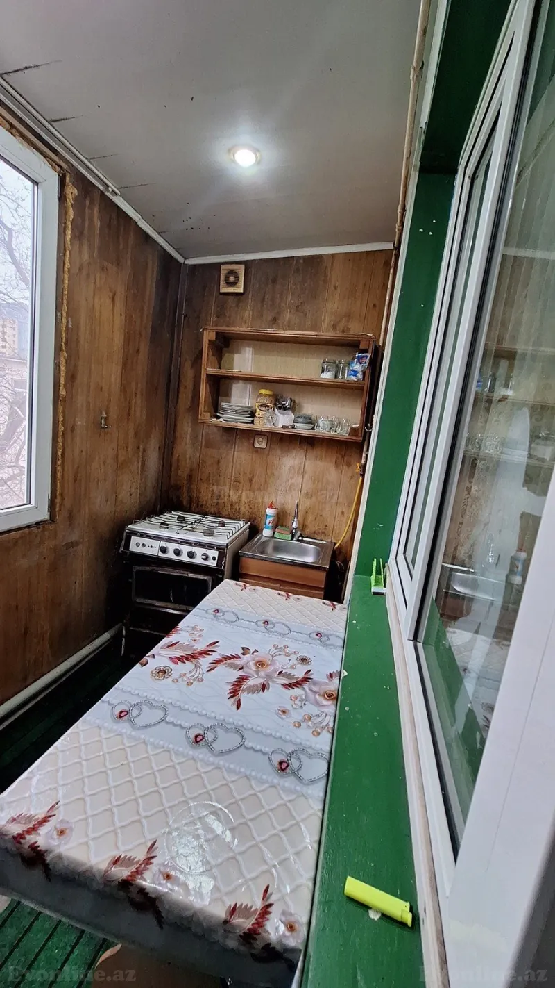 Kirayə verilir 2 otaqlı Mənzil Köhnə tikili 35 m² 2-ci mikrorayon - şəkil 2
