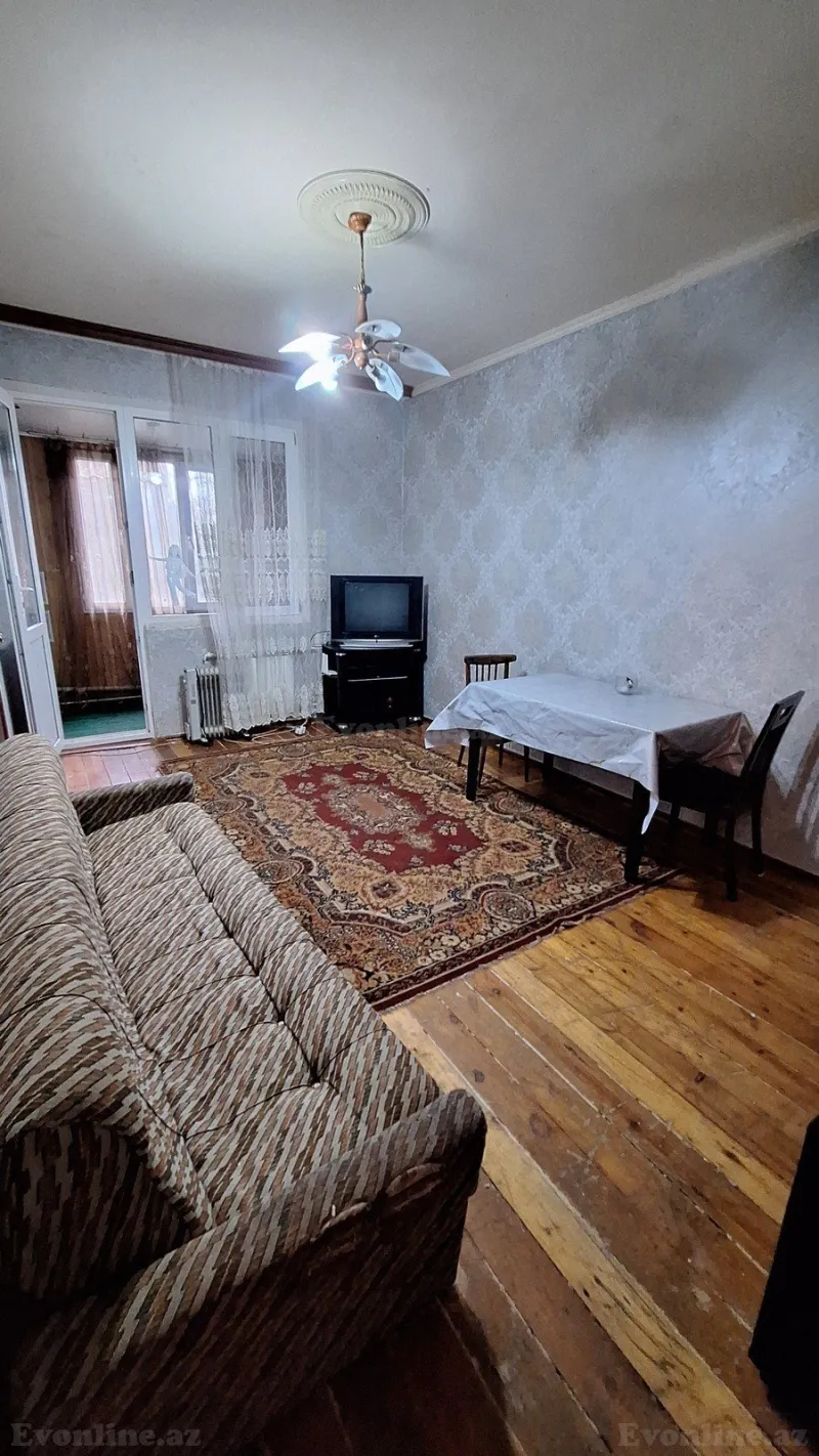 Kirayə verilir 2 otaqlı Mənzil Köhnə tikili 35 m² 2-ci mikrorayon - şəkil 4