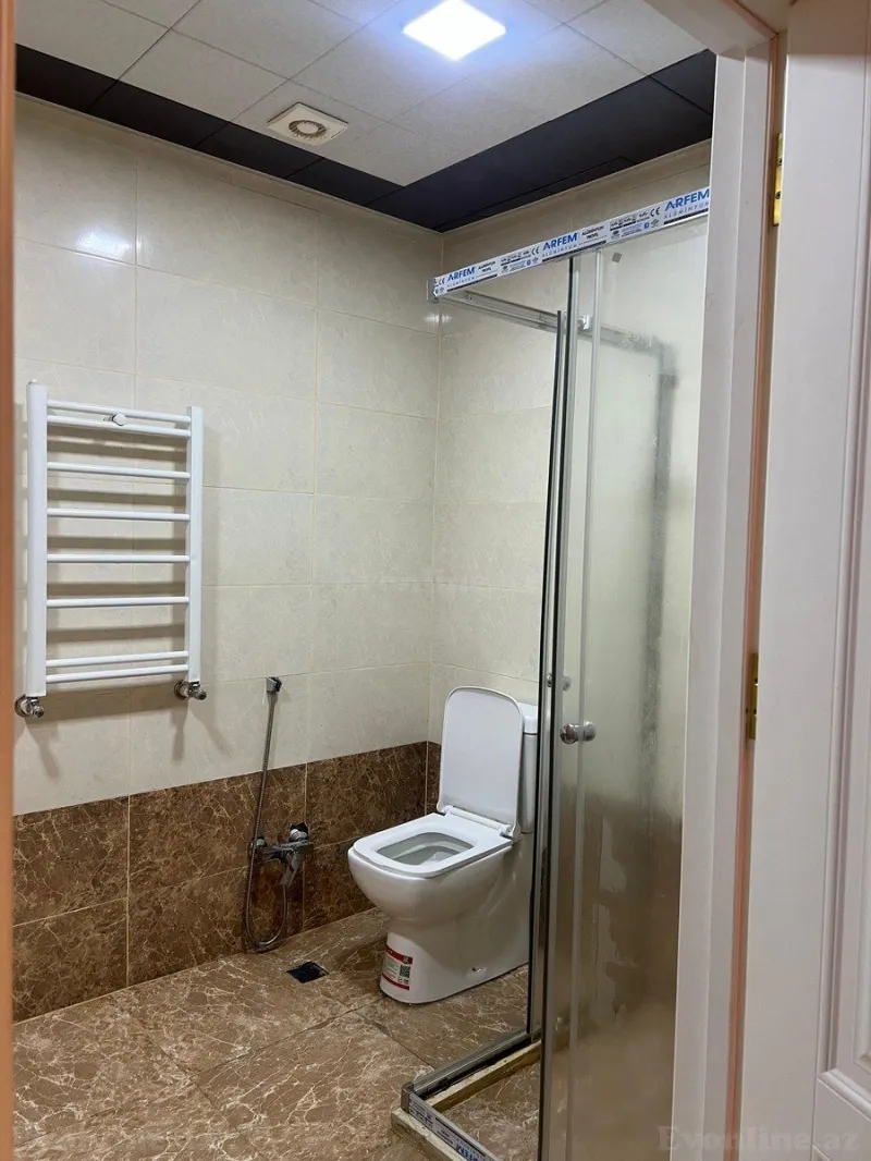 Kirayə verilir 2 otaqlı Mənzil Yeni tikili 77 m² Saray - şəkil 4