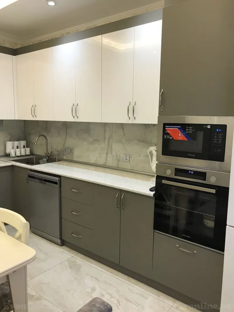 Satılır 2 otaqlı Mənzil Yeni tikili 100 m² Nəsimi r. - şəkil 8