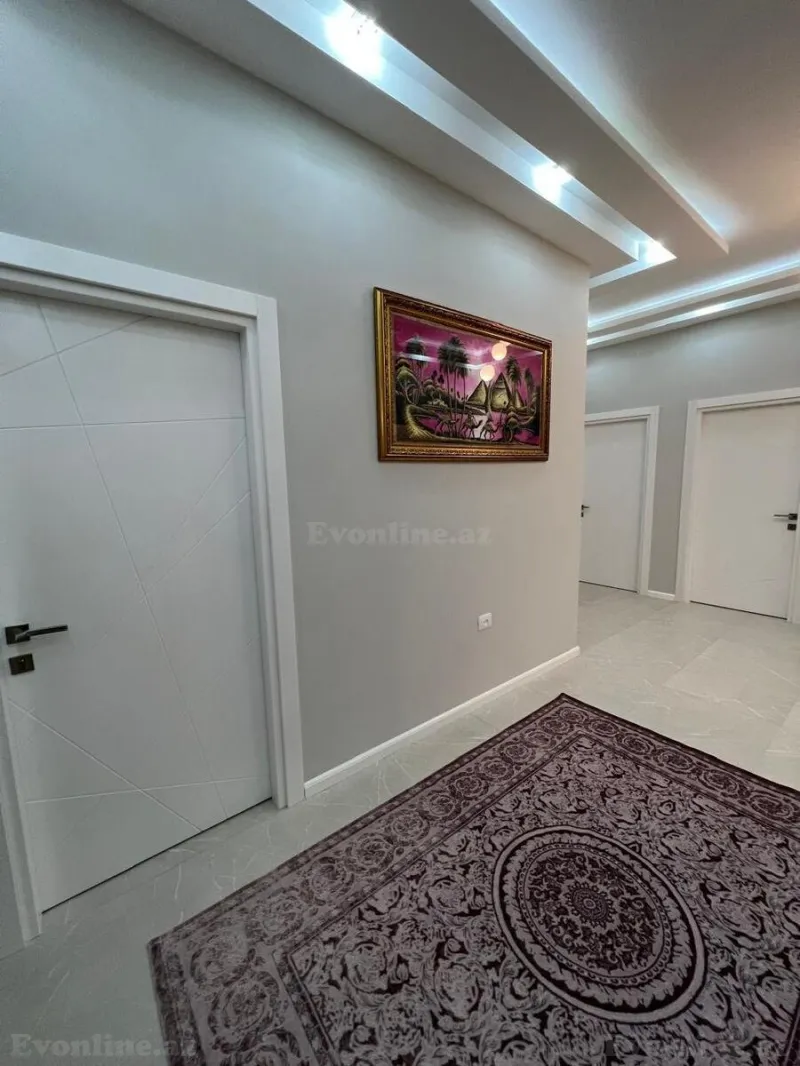 Kirayə verilir 3 otaqlı Mənzil Yeni tikili 135 m² İnşaatçılar m. - şəkil 16