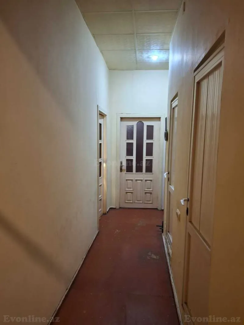 Satılır 2 otaqlı Mənzil Köhnə tikili 72 m² Nəsimi r. - şəkil 5