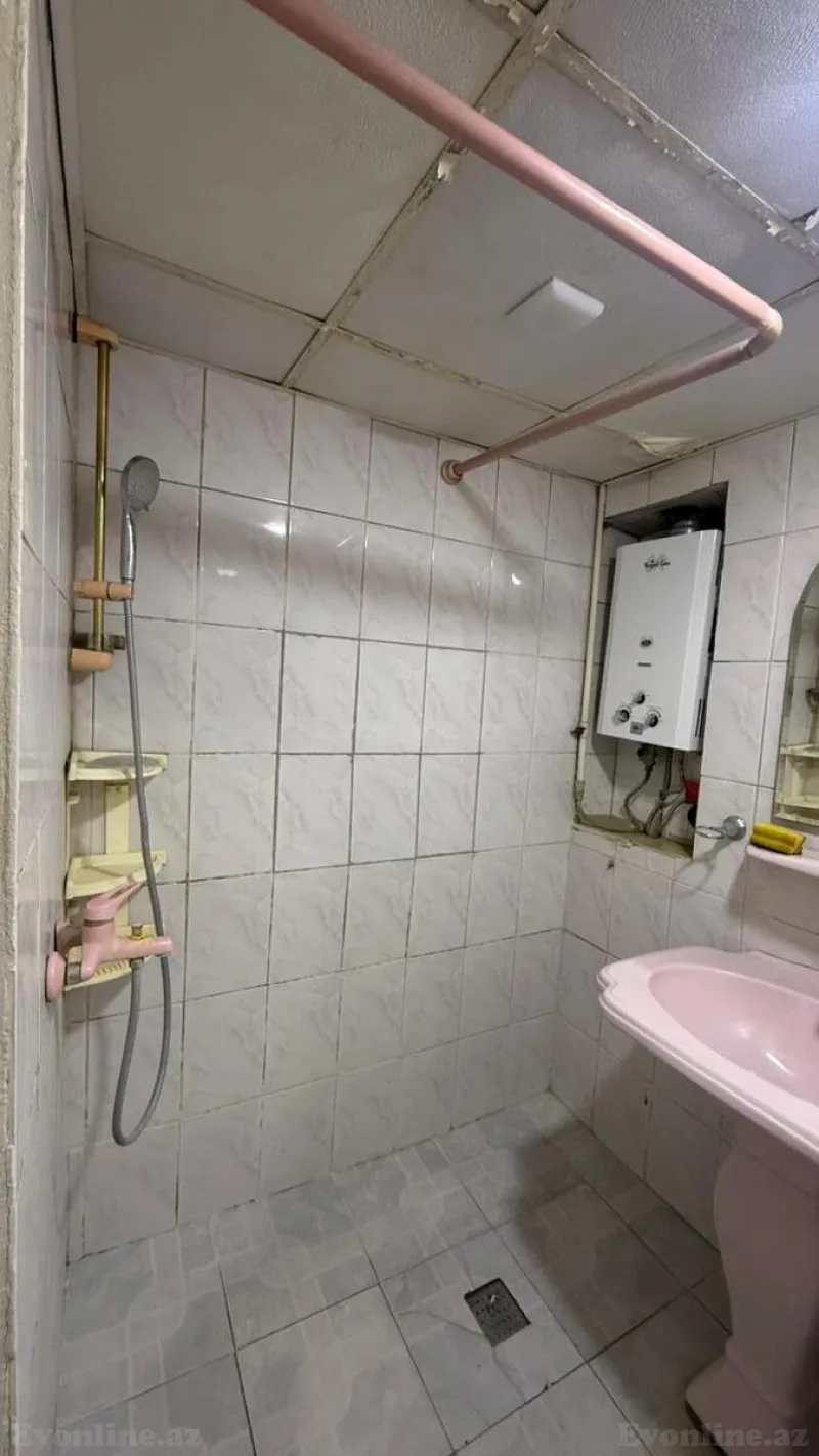 Kirayə verilir 2 otaqlı Mənzil Köhnə tikili 60 m² Yasamal - şəkil 17