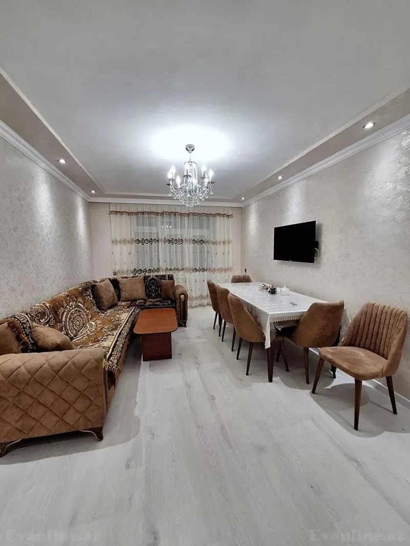 Bakı, Pirallahı r.da 4 otaqlı mənzil satılır