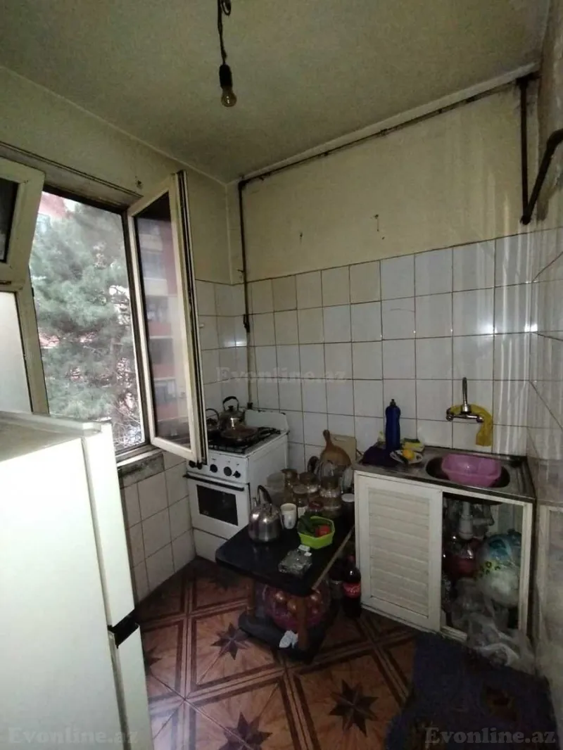 Satılır 2 otaqlı Mənzil Köhnə tikili 45 m² 4-cü mikrorayon - şəkil 5