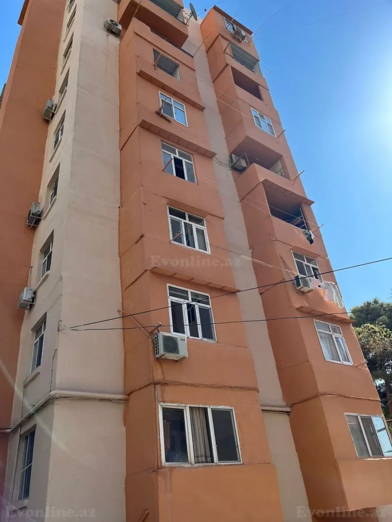 Satılır 2 otaqlı Mənzil Köhnə tikili 65 m² Həzi Aslanov m.