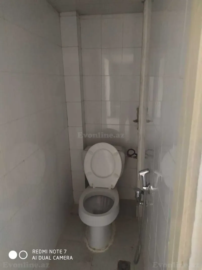 Satılır 3 otaqlı Mənzil Köhnə tikili 75 m² Xalqlar Dostluğu m. - şəkil 5