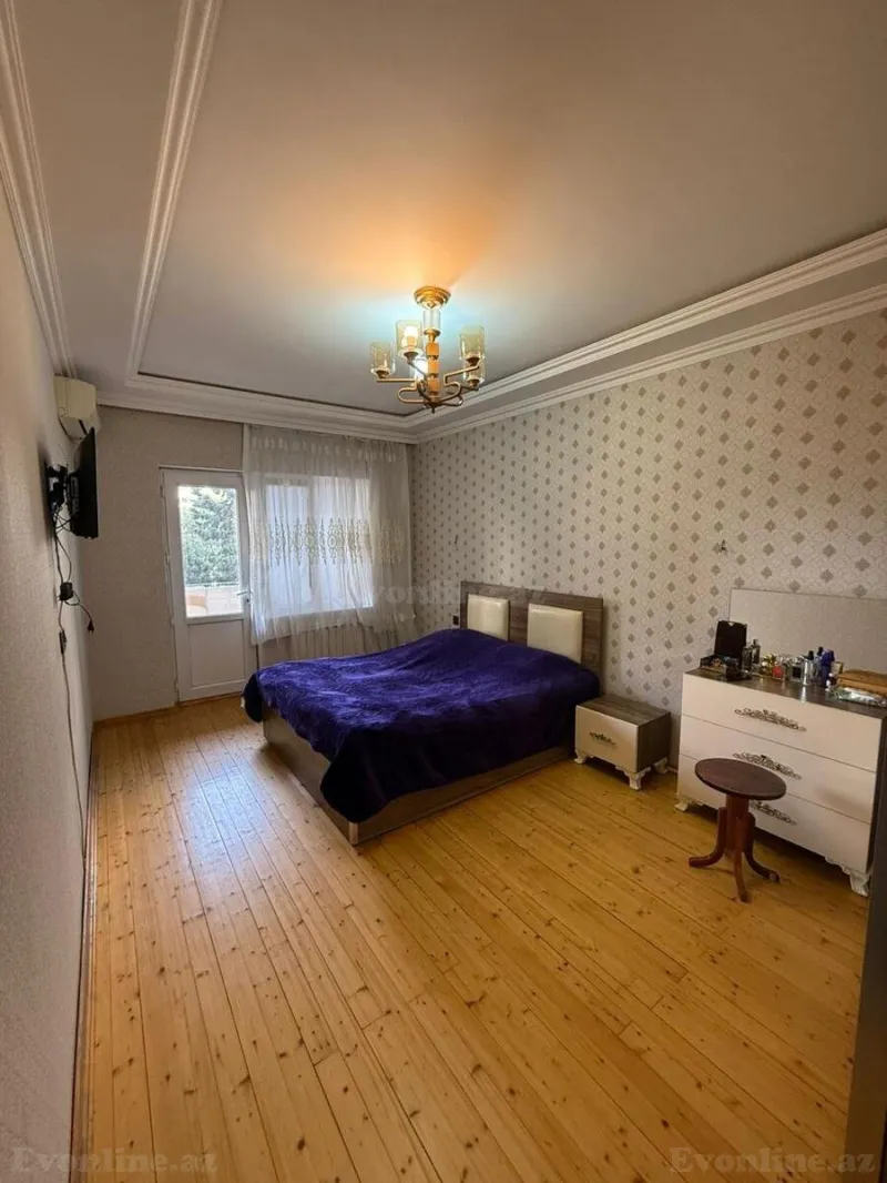 Satılır 4 otaqlı Mənzil Köhnə tikili 100 m² Əhmədli m. - şəkil 6