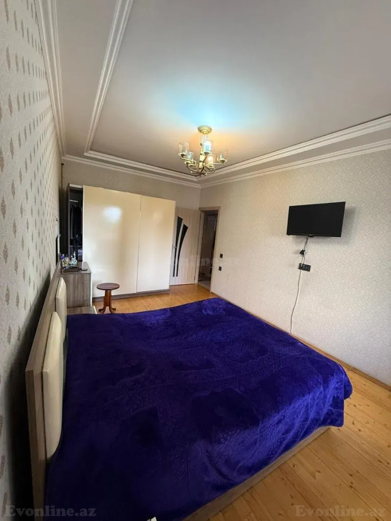 Satılır 4 otaqlı Mənzil Köhnə tikili 100 m² Əhmədli m. - şəkil 7