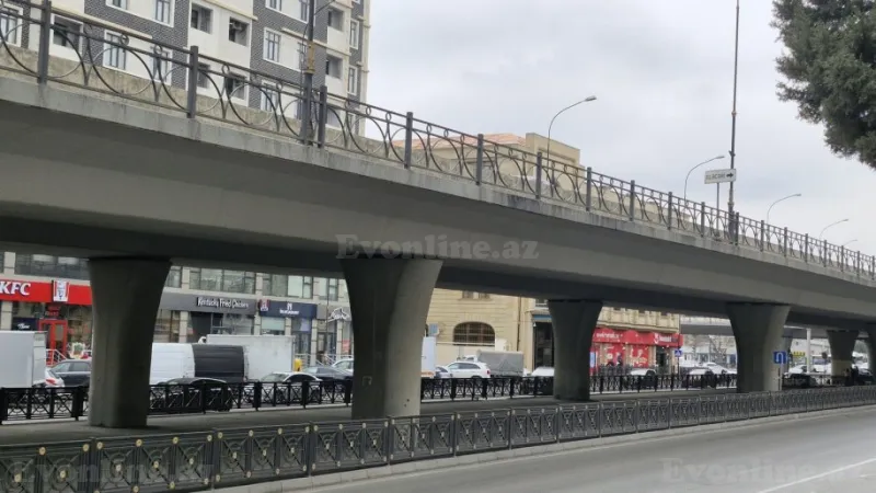 Bakı, Nəsimi r., Memar Əcəmi m., 3-cü mikrorayonda obyekt satılır