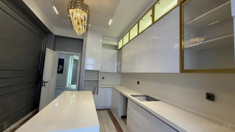 Satılır 3 otaqlı Mənzil Yeni tikili 135 m² Yasamal - şəkil 24