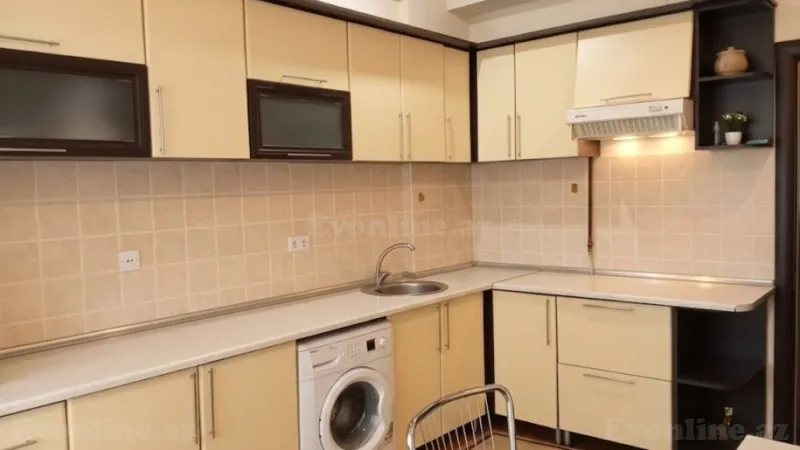 Kirayə verilir 2 otaqlı Mənzil Yeni tikili 80 m² Xətai m. - şəkil 2