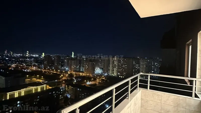 Satılır 3 otaqlı Mənzil Yeni tikili 106 m² 7-ci mikrorayon