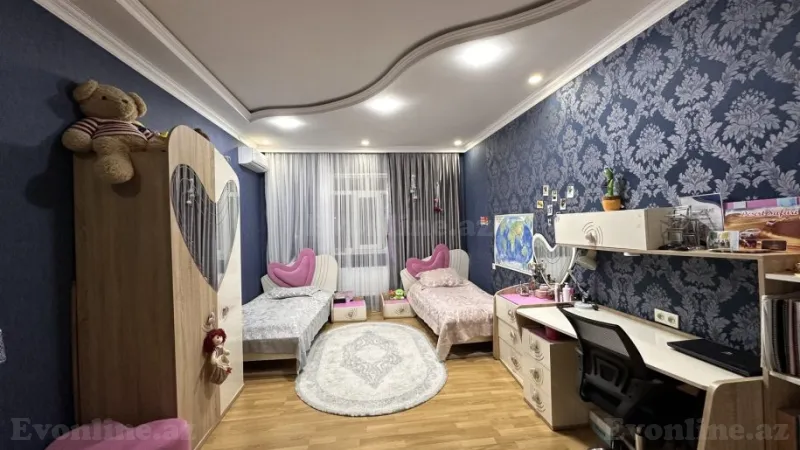 Satılır 3 otaqlı Mənzil Köhnə tikili 107 m² Abşeron r.