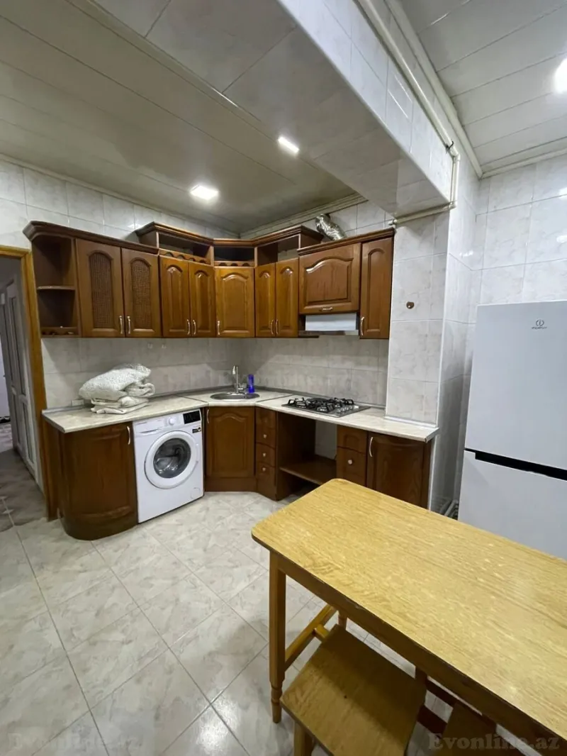 Satılır 2 otaqlı Mənzil Köhnə tikili 65 m² 8-ci mikrorayon - şəkil 11