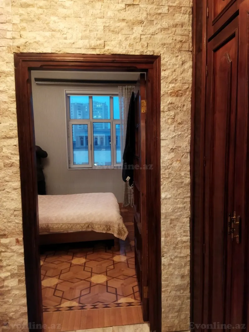 Satılır 2 otaqlı Mənzil Köhnə tikili 60 m² 28 May m. - şəkil 4