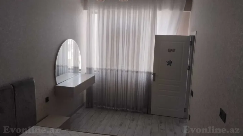 Kirayə verilir 3 otaqlı Mənzil Yeni tikili 90 m² İnşaatçılar m. - şəkil 7