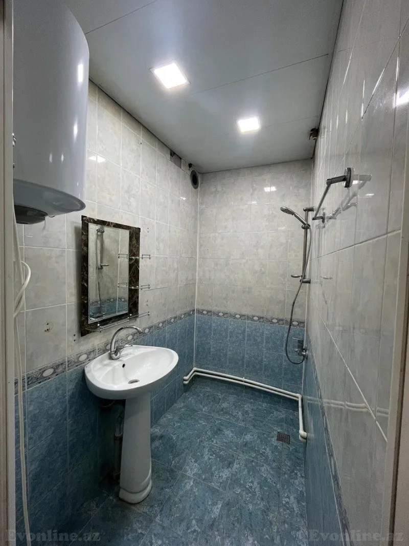 Kirayə verilir 2 otaqlı Mənzil Köhnə tikili 65 m² 8-ci mikrorayon - şəkil 4