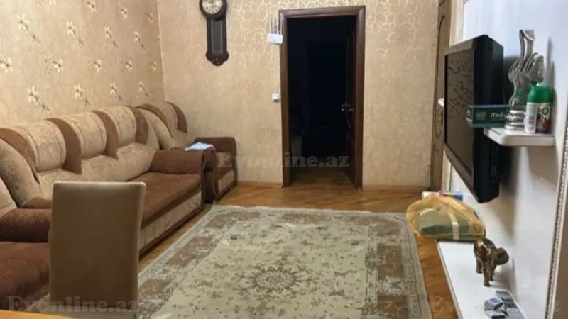 Kirayə verilir 5 otaqlı Mənzil Köhnə tikili 100 m² 4-cü mikrorayon - şəkil 3