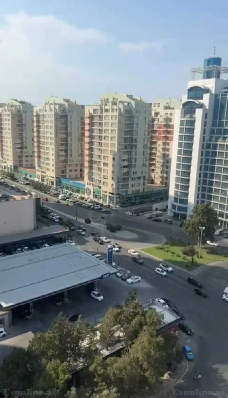 Satılır 4 otaqlı Mənzil Yeni tikili 195 m² Yasamal