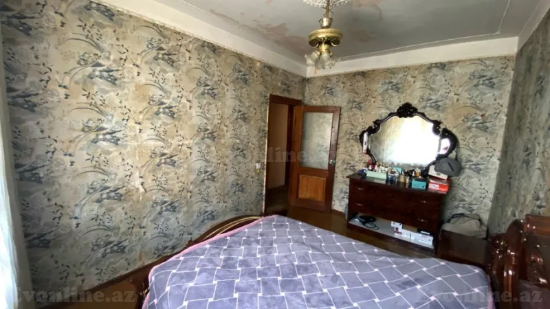 Satılır 4 otaqlı Mənzil Köhnə tikili 100 m² Səbail r. - şəkil 9