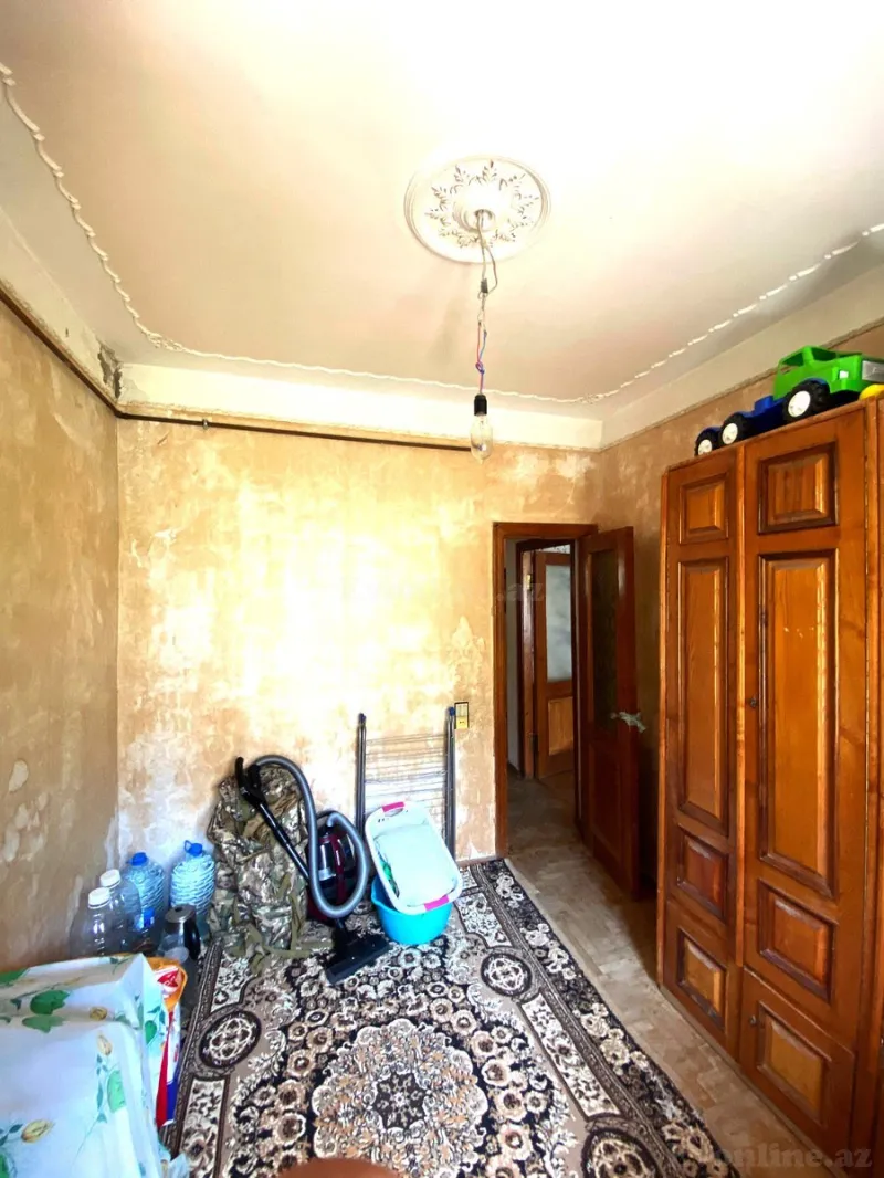 Satılır 4 otaqlı Mənzil Köhnə tikili 100 m² Səbail r. - şəkil 10