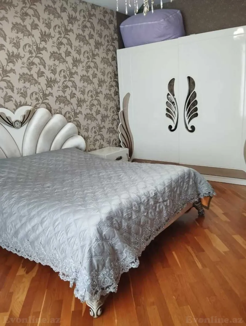 Satılır 3 otaqlı Mənzil Yeni tikili 130 m² 8 Noyabr m. - şəkil 4