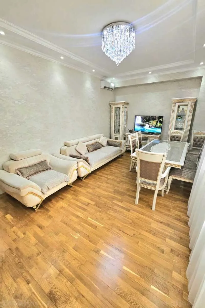 Satılır 2 otaqlı Mənzil Yeni tikili 63 m² 8-ci kilometr