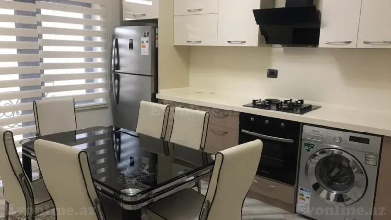 Kirayə verilir 3 otaqlı Mənzil Yeni tikili 105 m² 28 May m.