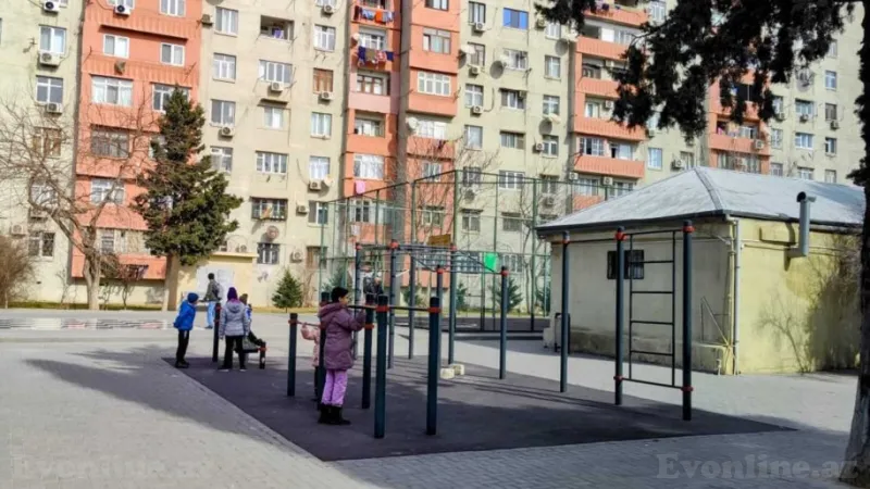 Satılır 2 otaqlı Mənzil Köhnə tikili 50 m² Qara Qarayev m. - şəkil 4