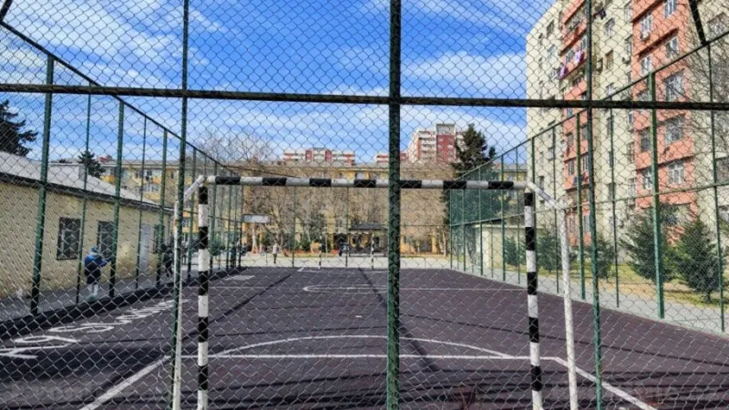 Satılır 2 otaqlı Mənzil Köhnə tikili 50 m² Qara Qarayev m. - şəkil 6