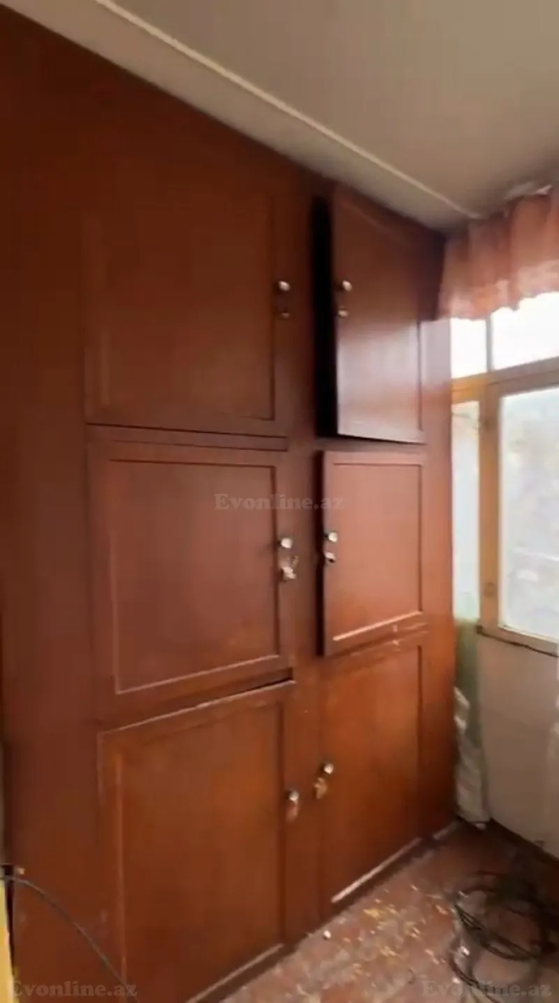 Satılır 3 otaqlı Mənzil Köhnə tikili 65 m² Xalqlar Dostluğu m. - şəkil 6