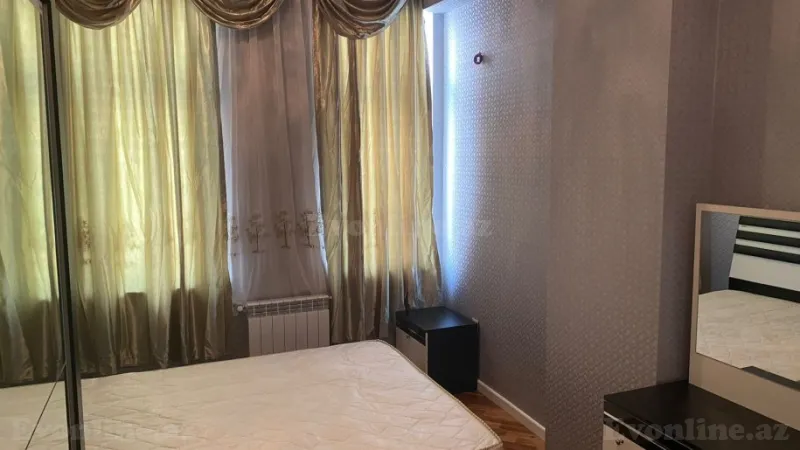 Kirayə verilir 3 otaqlı Mənzil Yeni tikili 100 m² 28 May m. - şəkil 2