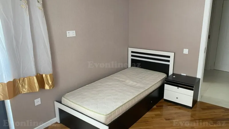 Kirayə verilir 3 otaqlı Mənzil Yeni tikili 100 m² 28 May m. - şəkil 11