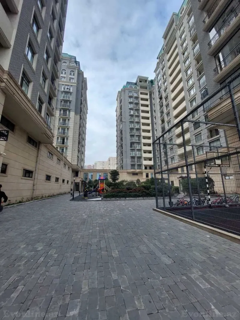 Satılır 3 otaqlı Mənzil Yeni tikili 110 m² Nəsimi r. - şəkil 2