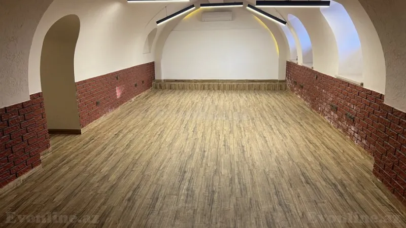 Kirayə verilir Obyekt 180 m² İçərişəhər m.