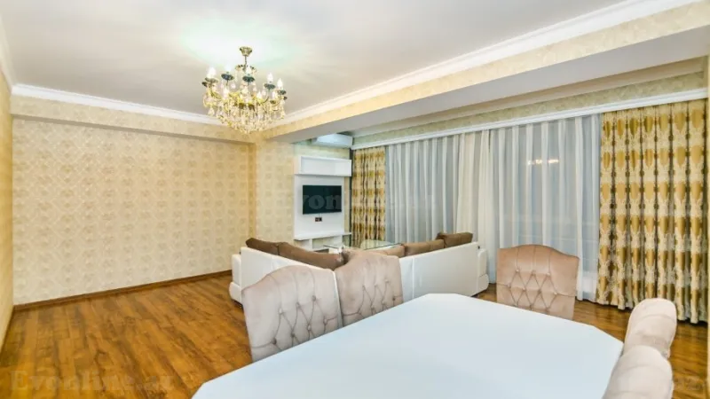 Kirayə verilir 3 otaqlı Mənzil Yeni tikili 105 m² 28 May m. - şəkil 8