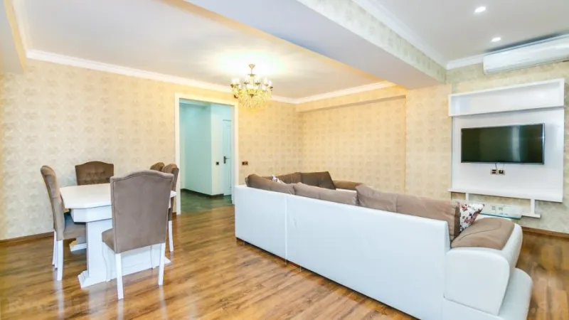 Kirayə verilir 3 otaqlı Mənzil Yeni tikili 105 m² 28 May m. - şəkil 11