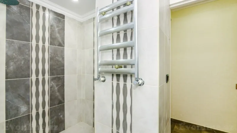 Kirayə verilir 3 otaqlı Mənzil Yeni tikili 105 m² 28 May m. - şəkil 19