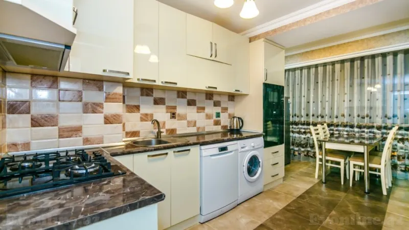 Kirayə verilir 3 otaqlı Mənzil Yeni tikili 105 m² 28 May m. - şəkil 25