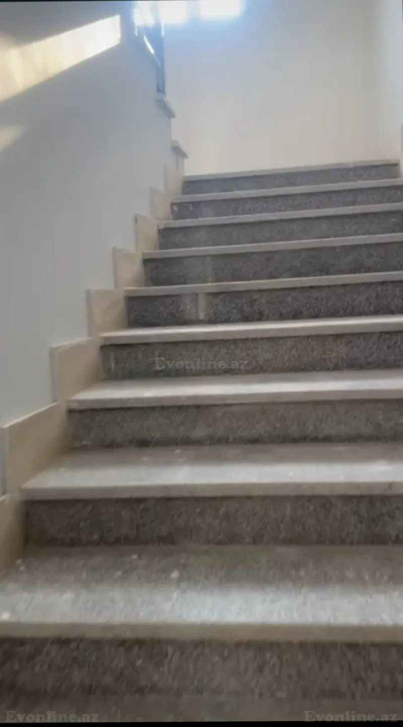 Kirayə verilir Ofis 350 m² 6-cı mikrorayon - şəkil 14