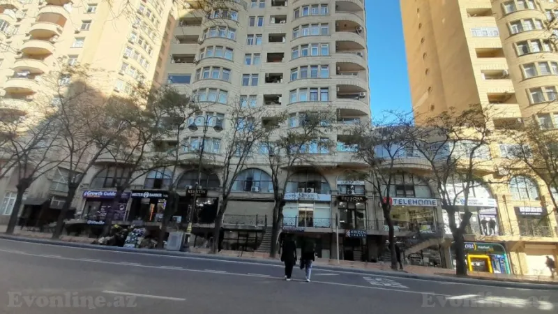 Satılır 2 otaqlı Mənzil Yeni tikili 115 m² Nizami m.