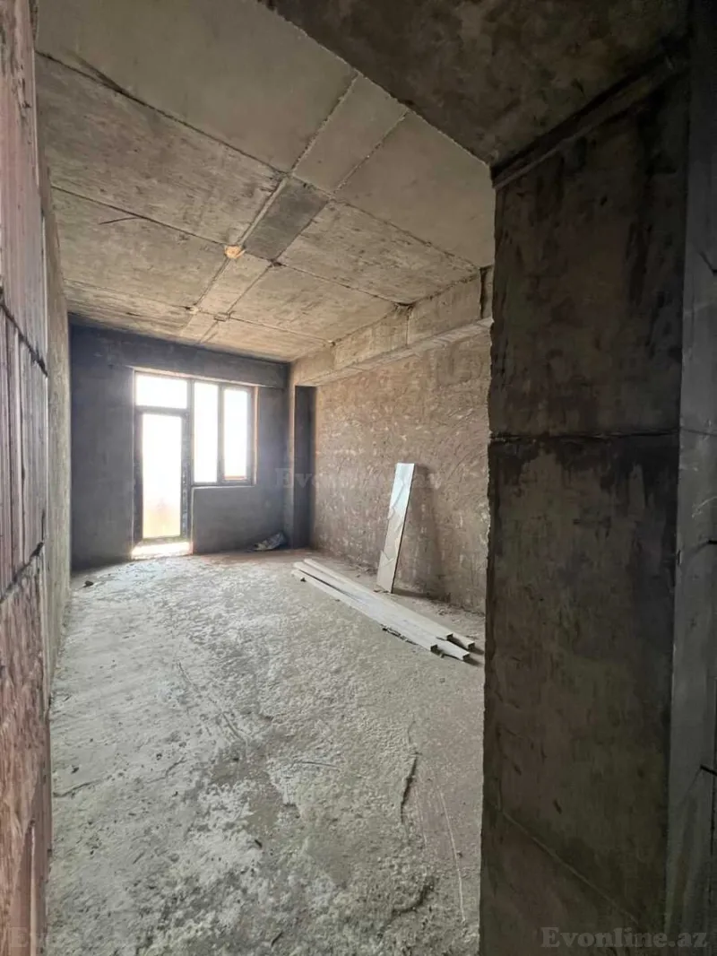 Satılır 4 otaqlı Mənzil Yeni tikili 184 m² 28 May m. - şəkil 4