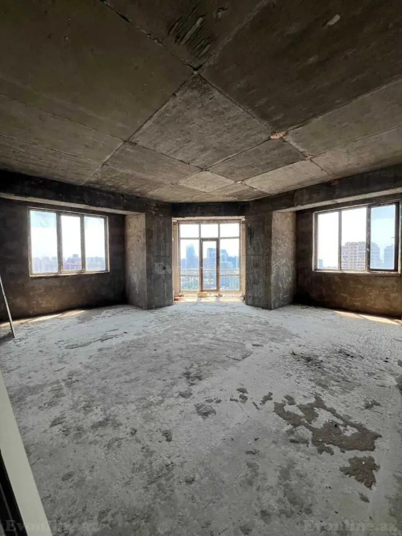 Satılır 4 otaqlı Mənzil Yeni tikili 184 m² 28 May m. - şəkil 5