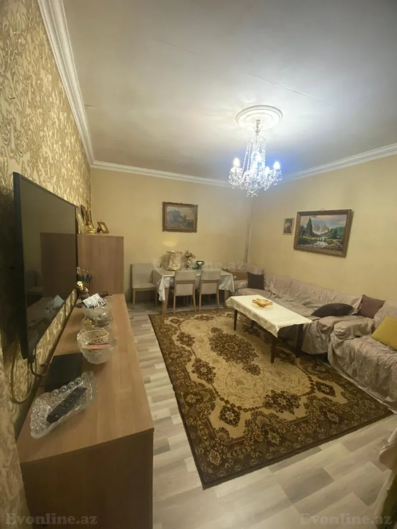 Kirayə verilir 3 otaqlı Mənzil Köhnə tikili 100 m² 28 May m.