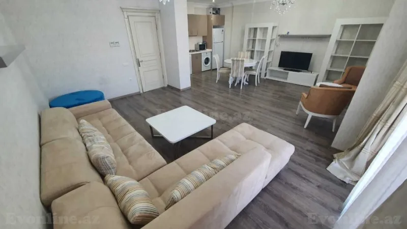 Kirayə verilir 2 otaqlı Mənzil Yeni tikili 93 m² Nizami m.