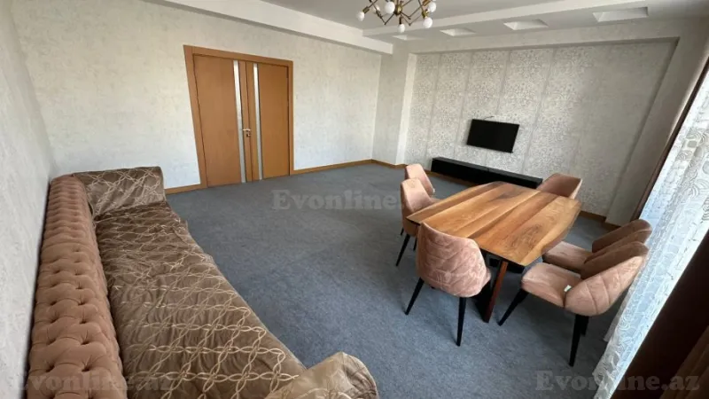 Kirayə verilir 3 otaqlı Mənzil Yeni tikili 131 m² Gənclik m.