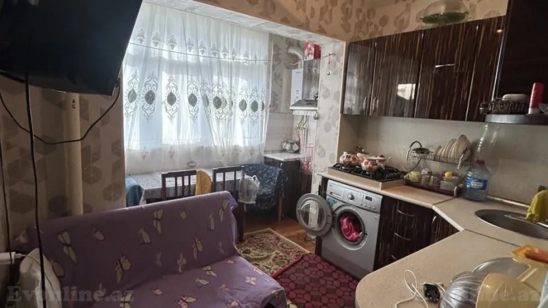 Satılır 2 otaqlı Mənzil Köhnə tikili 56 m² Əhmədli