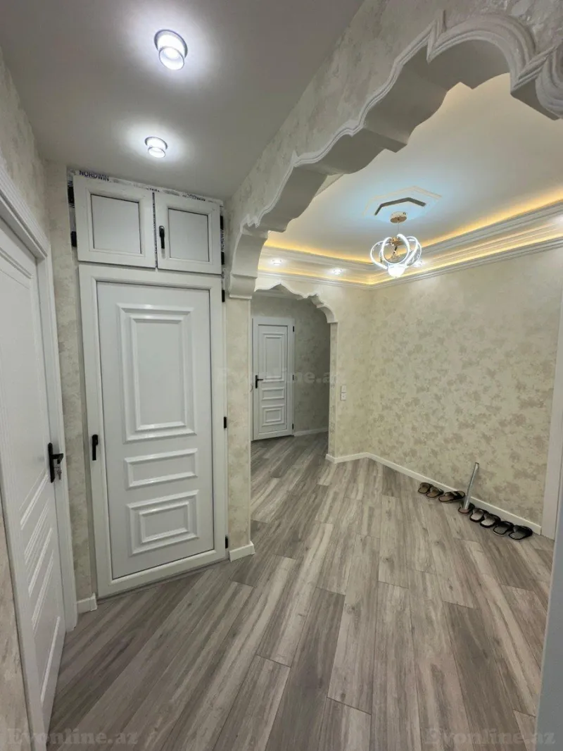 Satılır 4 otaqlı Mənzil Köhnə tikili 100 m² Əhmədli - şəkil 2