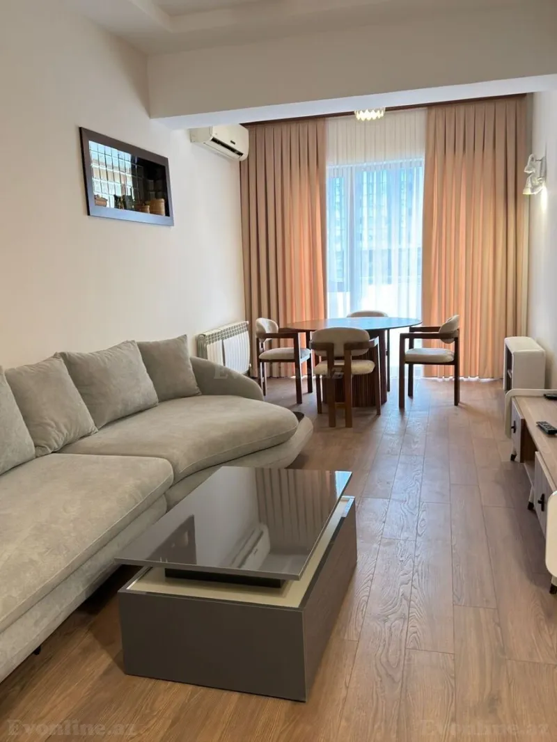 Kirayə verilir 2 otaqlı Mənzil Yeni tikili 70 m² Xətai m.